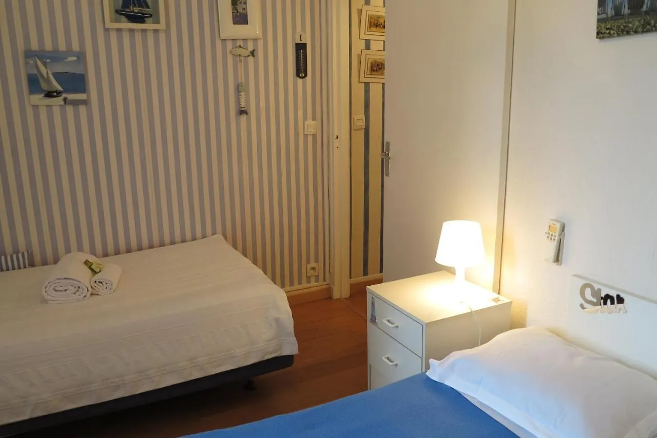 Viva Riviera - 5 Rue Commandant Andre Apartment Cannes 0*,  France
